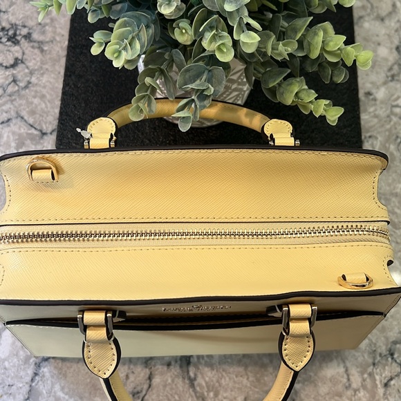 🎉Host Pick🎉Kate Spade Madison Small Satchel in Butter Color - Picture 10 of 14